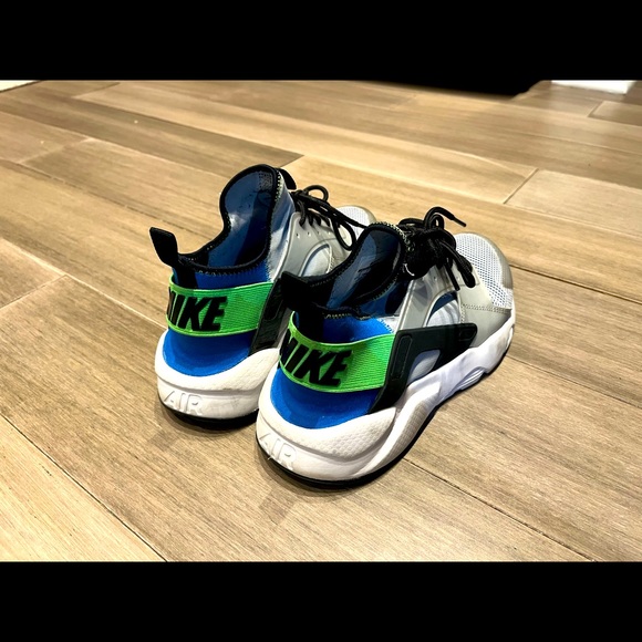 Men’s Nike Hurachi Size 8 - Picture 3 of 4